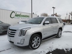Used 2019 Cadillac Escalade 4d SUV 4WD Luxury at Charbonneau Car Center near Dickinson, ND