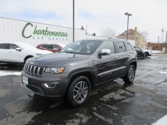 Used 2021 Jeep Grand Cherokee Limited 4x4 at Charbonneau Car Center near Dickinson, ND