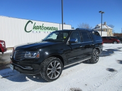 Used 2017 Lincoln Navigator 4d SUV 4WD Reserve at Charbonneau Car Center near Dickinson, ND