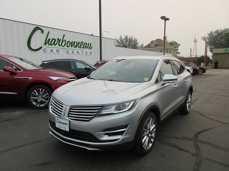 Used 2016  Lincoln MKC 4d SUV FWD Reserve at Charbonneau Car Center near Dickinson, ND
