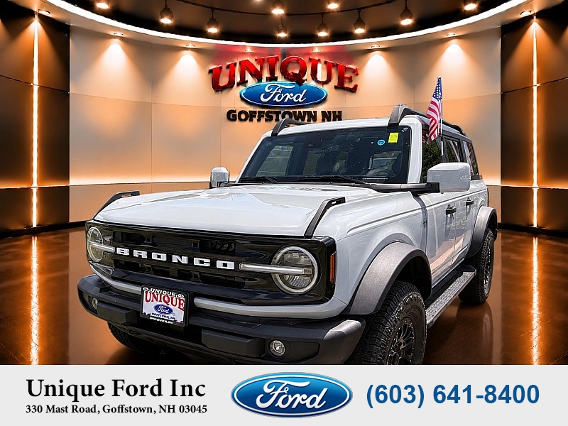 2026 Ford Bronco Outer Banks