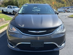 Used 2020 Chrysler Pacifica 4d Wagon Touring L at Clutts Auto Sales near Hazard, KY