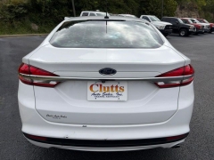 Used 2017  Ford Fusion 4d Sedan SE 2&period;5L at Clutts Auto Sales near Hazard&comma; KY