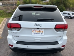 Used 2020 Jeep Grand Cherokee 4d SUV 4WD Laredo E at Clutts Auto Sales near Hazard, KY