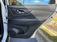 Used 2020  Nissan Rogue 4d SUV AWD SV at Clutts Auto Sales near Hazard, KY