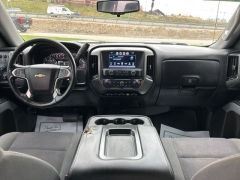 Used 2017  Chevrolet Silverado 1500 4WD Crew Cab LT at Clutts Auto Sales near Hazard&comma; KY