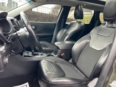 Used 2019  Jeep Cherokee 4d SUV FWD Latitude Plus 2.4L at Clutts Auto Sales near Hazard, KY