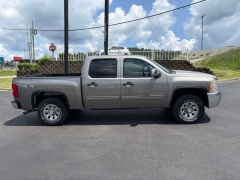 Used 2013  Chevrolet Silverado 1500 4WD Crew Cab LT at Clutts Auto Sales near Hazard&comma; KY