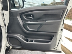 Used 2017  Nissan Titan 4WD Crew Cab S at Clutts Auto Sales near Hazard&comma; KY