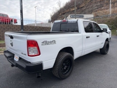 Used 2022  Ram 1500 4WD Tradesman Crew Cab 6'4" Box at Clutts Auto Sales near Hazard&comma; KY