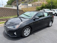 Used 2019  Hyundai Elantra 4d Sedan SE Auto at Clutts Auto Sales near Hazard&comma; KY
