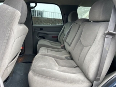 Used 2004  GMC Yukon 4d SUV 4WD SLE at Clutts Auto Sales near Hazard&comma; KY