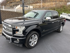Used 2017  Ford F-150 4WD SuperCrew Platinum 5 1/2 at Clutts Auto Sales near Hazard, KY
