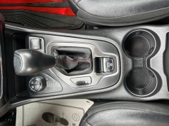 Used 2019  Jeep Cherokee 4d SUV 4WD Trailhawk 3.2L at Clutts Auto Sales near Hazard, KY