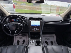 Used 2020  Ford Fusion 4d Sedan AWD Titanium at Clutts Auto Sales near Hazard&comma; KY