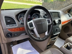 Used 2015 Chrysler Town & Country 4d Wagon Touring at Clutts Auto Sales near Hazard, KY
