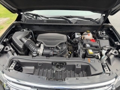 Used 2023  GMC Acadia AWD 4dr SLT at Clutts Auto Sales near Hazard&comma; KY