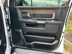 Used 2018  Ram 1500 4WD Crew Cab Laramie at Clutts Auto Sales near Hazard&comma; KY