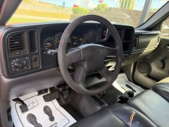 Used 2005  Chevrolet Silverado 3500 4WD Crew Cab Work Truck SRW at Clutts Auto Sales near Hazard&comma; KY