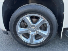 Used 2013  Chevrolet Avalanche 4d SUV 4WD LTZ at Clutts Auto Sales near Hazard&comma; KY