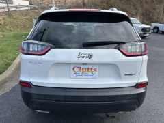 Used 2019  Jeep Cherokee 4d SUV FWD Latitude 3&period;2L at Clutts Auto Sales near Hazard&comma; KY