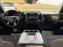 Used 2018  Chevrolet Silverado 1500 4WD Crew Cab LT Z71 at Clutts Auto Sales near Hazard&comma; KY