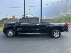 Used 2019 GMC Sierra 3500 4WD Crew Cab Denali DRW at Clutts Auto Sales near Hazard, KY