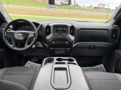 Used 2020  Chevrolet Silverado 1500 4WD Crew Cab Work Truck at Clutts Auto Sales near Hazard&comma; KY