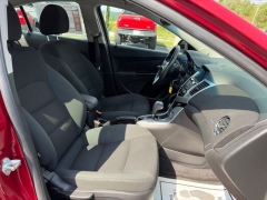 Used 2012  Chevrolet Cruze 4d Sedan LT1 at Clutts Auto Sales near Hazard&comma; KY