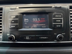 Used 2015  Kia Sedona 4d Wagon LX at Clutts Auto Sales near Hazard&comma; KY