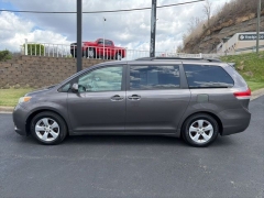 Used 2012  Toyota Sienna 4d Wagon LE V6 at Clutts Auto Sales near Hazard&comma; KY