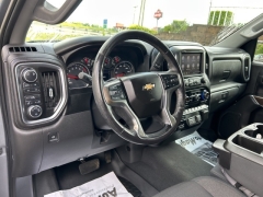 Used 2019 Chevrolet Silverado 1500 4WD Crew Cab LT at Clutts Auto Sales near Hazard, KY