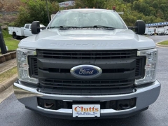 Used 2018  Ford Super Duty F-350 CC 2WD Reg Cab 169" DRW XL at Clutts Auto Sales near Hazard&comma; KY