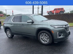 Used 2022  Chevrolet Traverse AWD 4dr LT Cloth w&sol;1LT at Clutts Auto Sales near Hazard&comma; KY