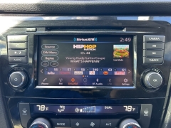 Used 2020  Nissan Rogue 4d SUV AWD SV at Clutts Auto Sales near Hazard, KY