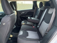 Used 2015  Jeep Cherokee 4d SUV 4WD Sport at Clutts Auto Sales near Hazard&comma; KY