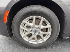 Used 2023  Chrysler Pacifica Touring L FWD at Clutts Auto Sales near Hazard&comma; KY