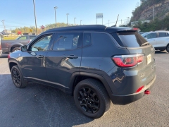 Used 2017  Jeep All-New Compass 4d SUV 4WD Trailhawk at Clutts Auto Sales near Hazard&comma; KY