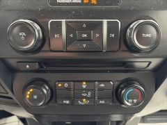 Used 2017  Ford F-150 4WD SuperCrew XL 6 1&sol;2 at Clutts Auto Sales near Hazard&comma; KY