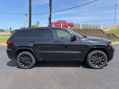 Used 2021  Jeep Grand Cherokee Laredo X 4x4 at Clutts Auto Sales near Hazard&comma; KY
