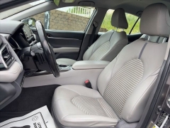 Used 2021  Toyota Camry SE Auto at Clutts Auto Sales near Hazard&comma; KY