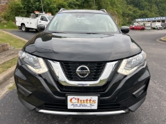 Used 2020 Nissan Rogue 4d SUV AWD SV at Clutts Auto Sales near Hazard, KY