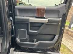 Used 2017  Ford F-150 4WD SuperCrew Platinum 5 1/2 at Clutts Auto Sales near Hazard, KY