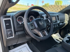 Used 2022  Ram 1500 Classic 4WD Warlock Crew Cab 5'7" Box at Clutts Auto Sales near Hazard&comma; KY