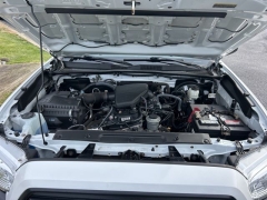 Used 2021  Toyota Tacoma 2WD SR Access Cab 6ft Bed I4 AT at Clutts Auto Sales near Hazard&comma; KY