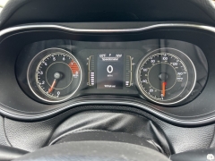 Used 2020 Jeep Cherokee 4d SUV 4WD Latitude Plus Altitude 3.2L at Clutts Auto Sales near Hazard, KY