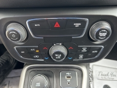 Used 2020  Jeep Compass 4d SUV 4WD Latitude at Clutts Auto Sales near Hazard, KY