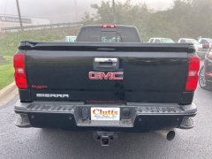 Used 2019 GMC Sierra 3500 4WD Crew Cab Denali DRW at Clutts Auto Sales near Hazard, KY
