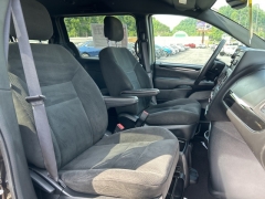Used 2017 Dodge Grand Caravan 4d Wagon SE at Clutts Auto Sales near Hazard, KY