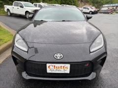 Used 2024  Toyota GR86 Premium Manual at Clutts Auto Sales near Hazard&comma; KY